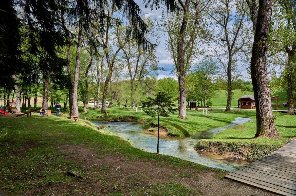 Studio Apartments Kaya Čatrnja Dış mekan fotoğraf