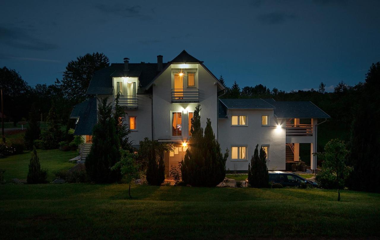 Studio Apartments Kaya Čatrnja Dış mekan fotoğraf