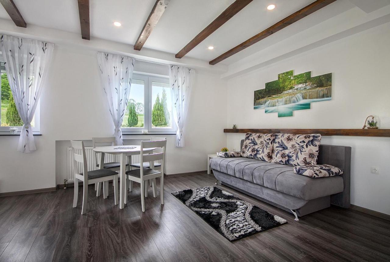 Studio Apartments Kaya Čatrnja Dış mekan fotoğraf