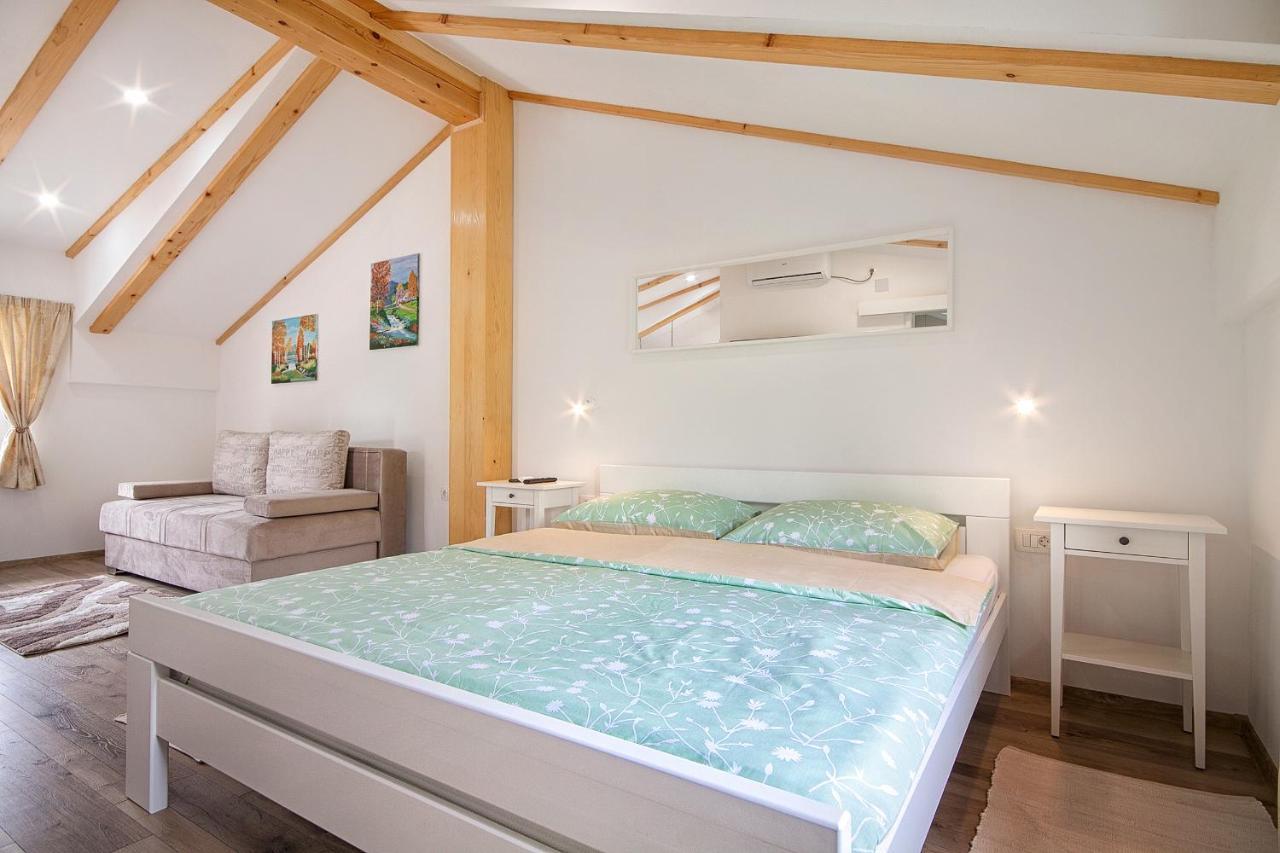 Studio Apartments Kaya Čatrnja Dış mekan fotoğraf